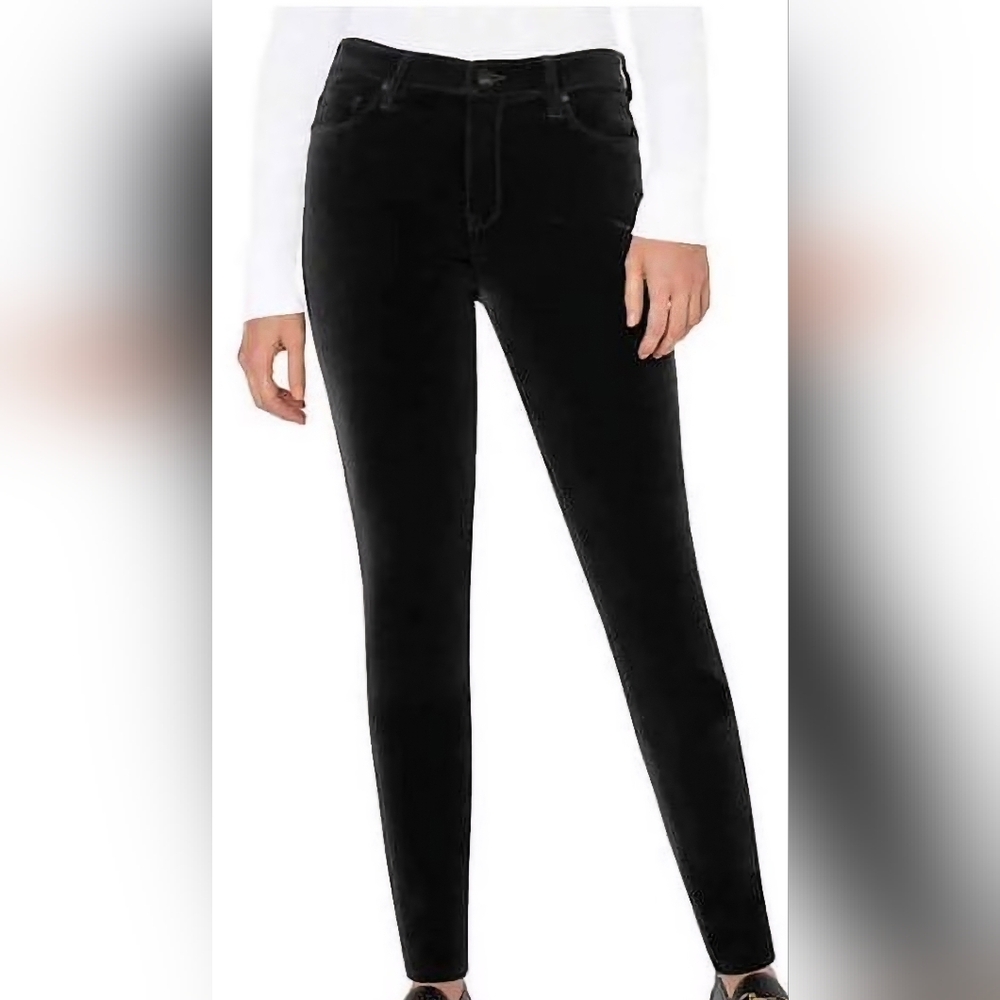 🌙NWOT Well Worn Midnight Black Velvety Fabric Pants
